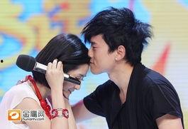 邓超夫妇爆料视频大全最新,甜蜜瞬间与温馨日常