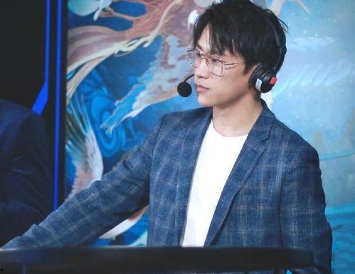 瓶子解说最新爆料视频,瓶子解说带你探秘幕后真相